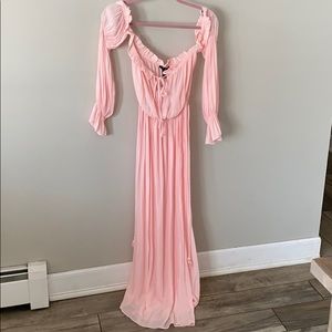 Forever 21 off the shoulder long sleeve pink dress